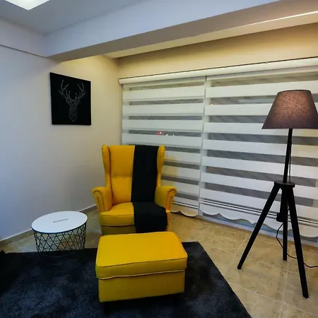 Little Gem's 2 Bedrooms Sea View *